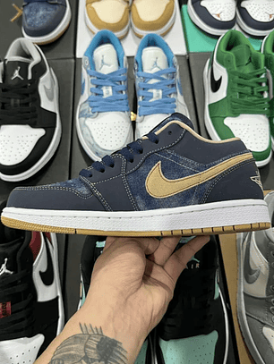 Air Jordan 1 Low    