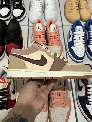 AJ1 LOW BEIGE/MULTI-COLOR