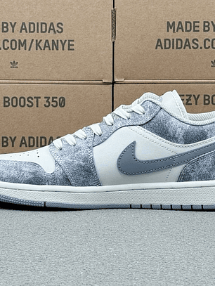 AJ1 Low x The Nort Face