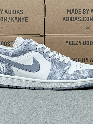 AJ1 Low x The Nort Face