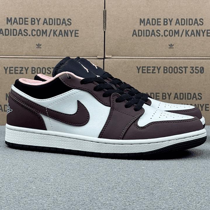 AJ1 Low SE Mocha Marrom 3