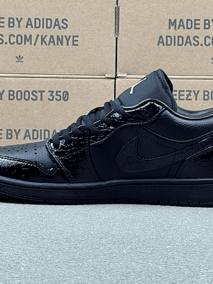 AJ1 Low SE Black Croc