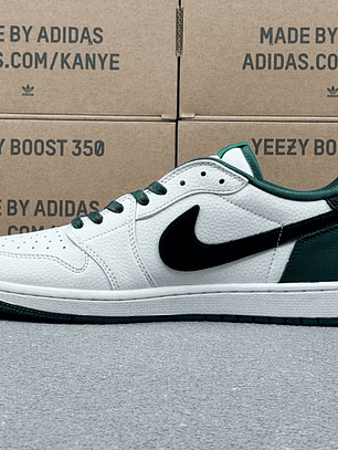 AJ1 Low x Travis Scott Reverse Mocha Green