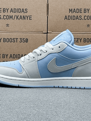 AJ1 Low Reverse Ice Blue