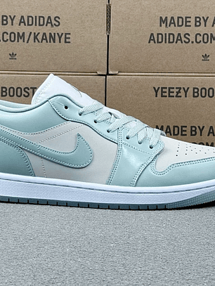 AJ1 Low Seafoam