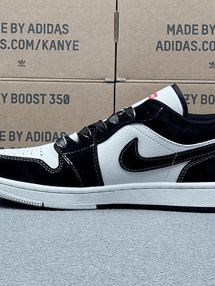 AJ1 Low Black and white Supreme