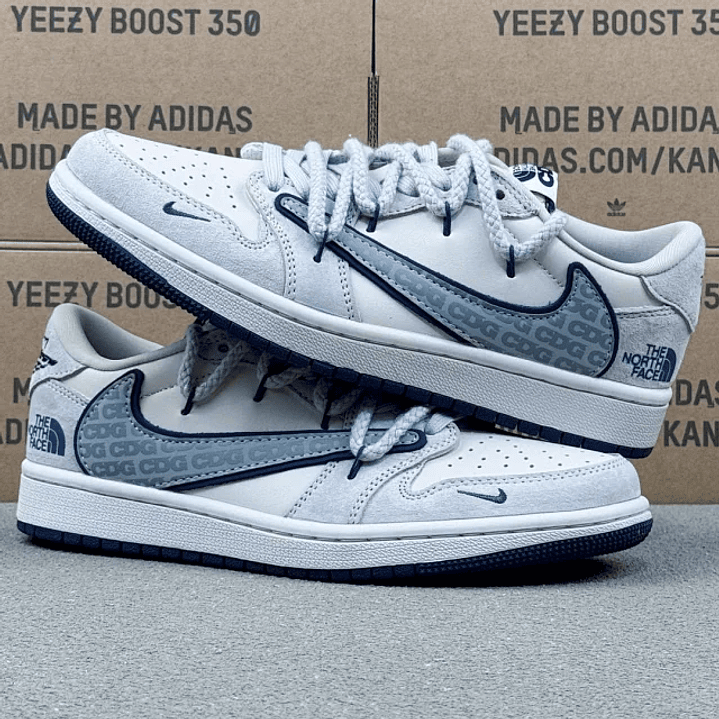 AJ1 Low The North Face Grey  3