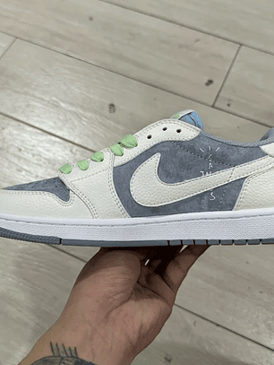 AJ1 Low Travis Scott Grey