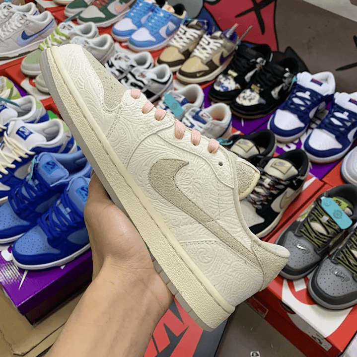 AJ1 Low Give Them Flowers 2