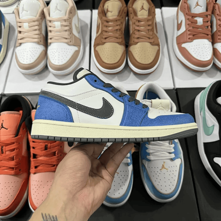 AJ1 Low Flight Vintage 1
