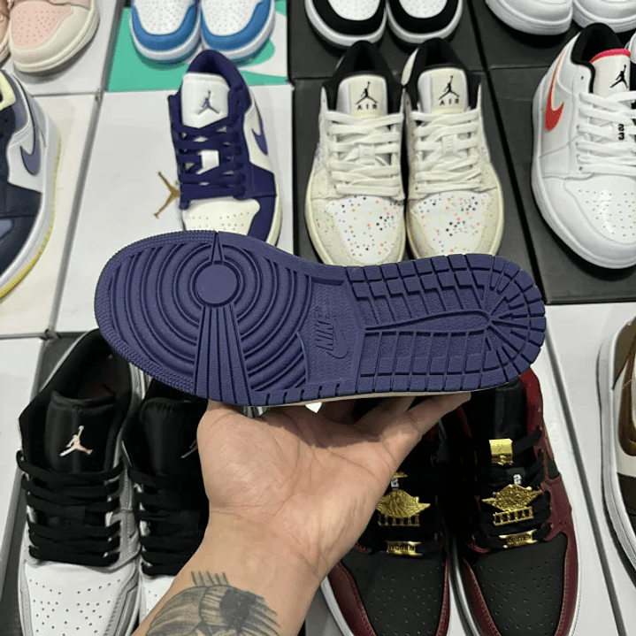 AJ1 Low  Sky J Purple 5