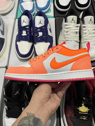 AJ1 Low Hyper Crimson