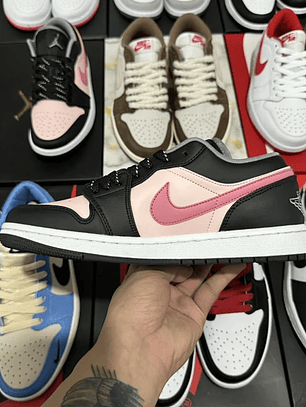 AJ1 Low Black/Rust Pink/White