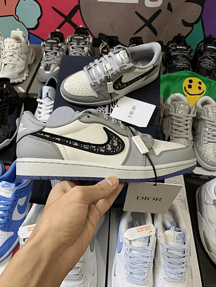AJ1 Low Retro Dior