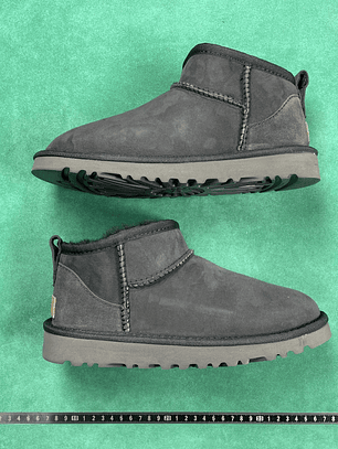 UGG CLASSIC ULTRA MINI