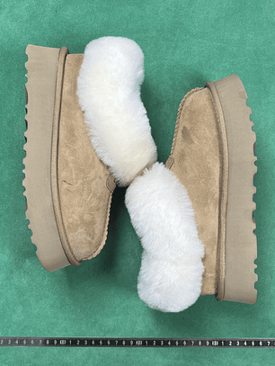 UGG Tazzelle