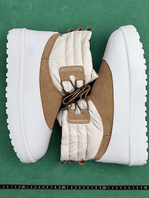 TT UGG CLASSIC MINI Lace-Up Weather  