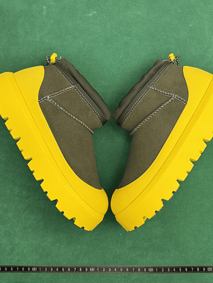 TT UGG CL ULTRA MINI WEATHER 