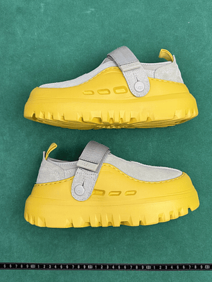 TT UGG PeakMod Lowcut 