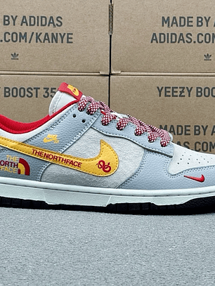 Dunk x The North Face