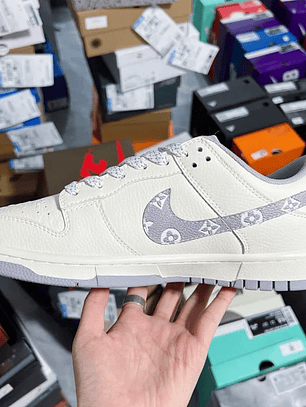 Dunk x LV