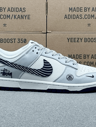 Dunk x Stussy