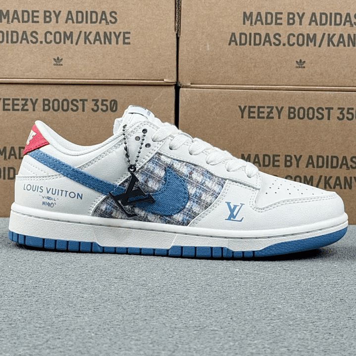 Dunk x LV 1