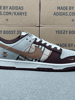Dunk x BURBERRY