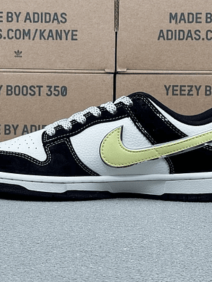 Dunk x The North Face