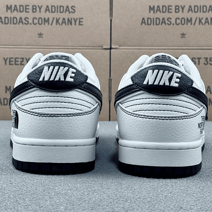 Dunk x The North Face 6
