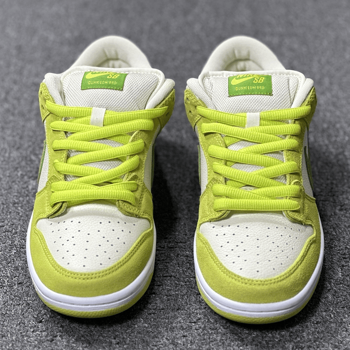 Dunk SB Green Apple 3