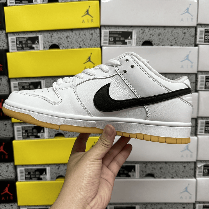 Dunk SB White Gum 2