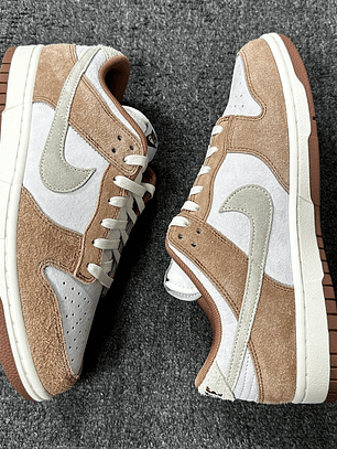 Dunk SB Medium Curry