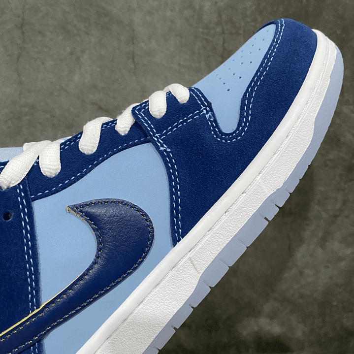 Dunk SB Why So Sad? 7