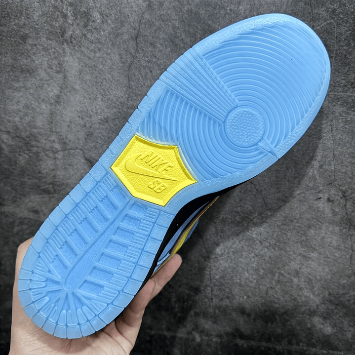 Dunk SB The Powerpuff Girls Bubbles 11