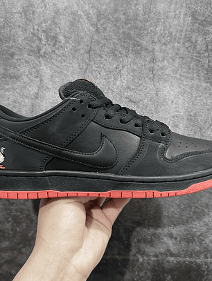 Dunk SB Black Pigeon