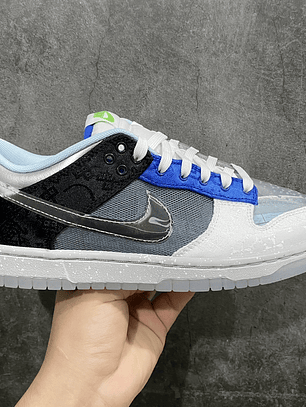 Dunk SB What The CLOT