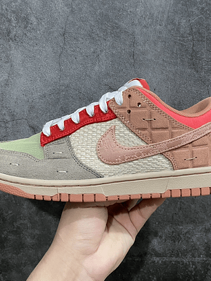 Dunk SB What The CLOT