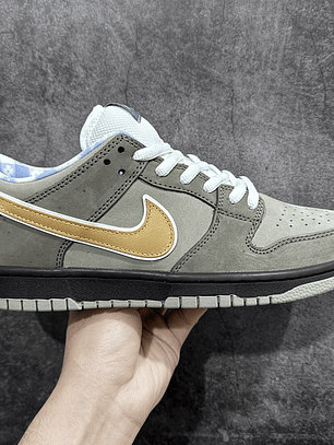 Dunk SB Grey Lobster