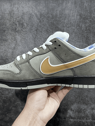 Dunk SB Grey Lobster