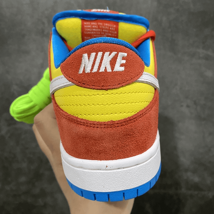 Dunk SB Bart Simpson 8