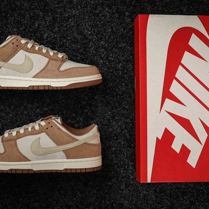 Dunk SP Medium Curry 4