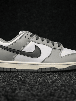 Dunk SP Light Smoke Grey
