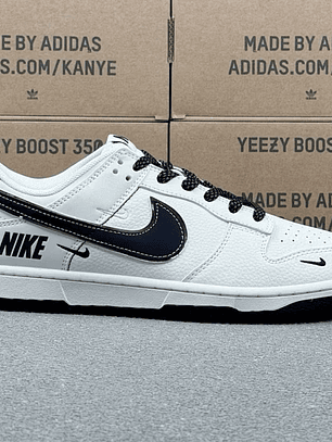 Dunk SP Black And White