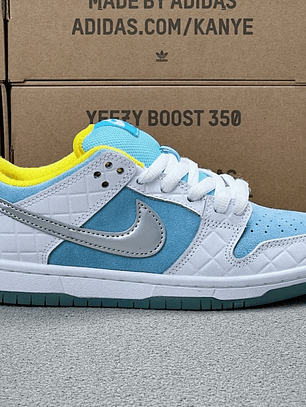 Dunk SB Lagoon Pulse