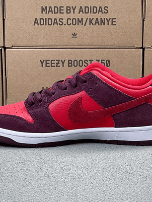 Dunk SP Cherry