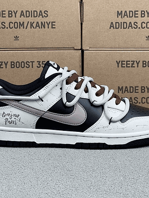 Dunk SP White And Black 