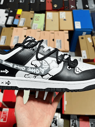 Dunk SP Black And White 