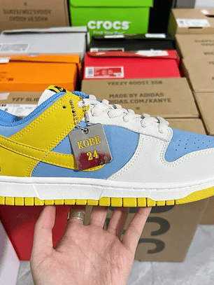 Dunk SP  Yellow And Blue