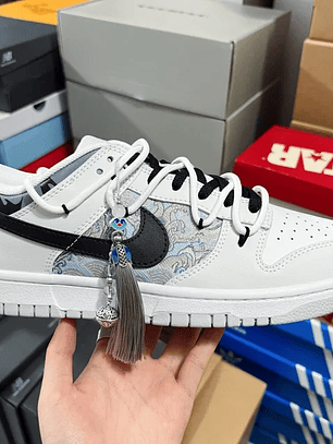 Dunk SP Black And White 